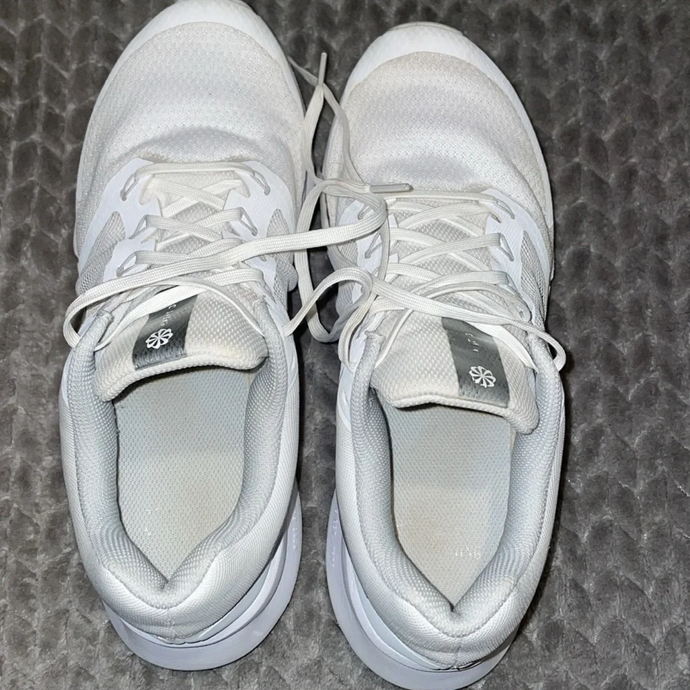 Nike‎ Wmns Run Swift 3 White Metallic Silver Women Running Sports DR2698-101